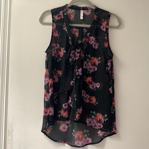 Flowy, sheer, light for summer, tank - Picture 1 of 4